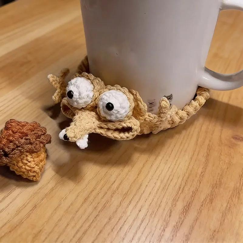 Handmade Crochet Squirrel Coas – Office Furniture Used Bewertung und Preis